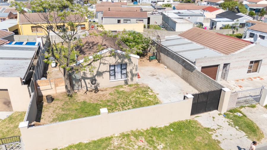 2 Bedroom Property for Sale in Beverly Park Western Cape